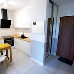 Apartamentysnu, Wola Komfort I Z Parkingiem Apartamento Varsovia