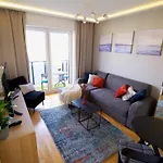 Apartamentysnu, Wola Komfort I Z Parkingiem Varsovia