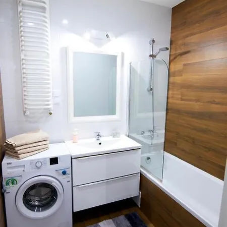 公寓 Apartamentysnu, Wola Komfort I Z Parkingiem