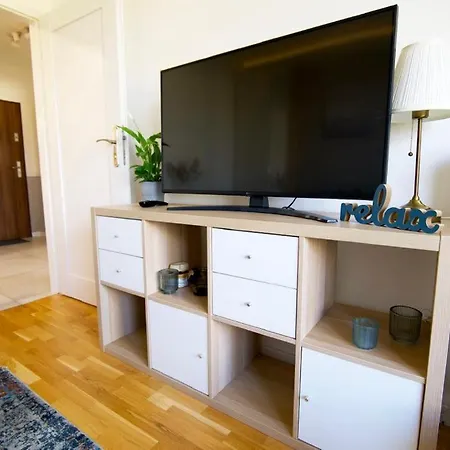 Przytulne Mieszkanie Z Parkingiem Wola Apartament *